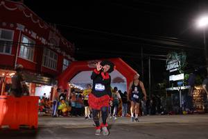 BIB: 4015
                            <button type="button" onclick="openModal(26262170)" class="btn btn-primary btn-sm float-right btn-popup" data-toggle="modal" data-target=".modal-high-quality">
                        <i class="fas fa-shopping-cart"></i> Add to Cart
                    </button>
                                            <button type="button" onclick="isThisMe(26262170, true)" class="btn btn-success btn-sm float-right btn-popup btn-isme hidden" data-toggle="tooltip" data-placement="bottom" title="นี่คือรูปของคุณใช่ไหม คลิกที่นี่เพื่อเอาเข้าอัลบั้ม">
                        <i class="fas fa-plus"></i> Add to album
                    </button>
                    <button type="button" onclick="isThisMe(26262170, false)" class="btn btn-warning btn-sm float-right btn-popup btn-isnotme hidden">
                        <i class="fas fa-ban"></i> Remove from album
                    </button>